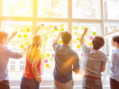 10 frisch zertifizierte Design Thinking Facilitators für P+M